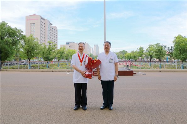 C:\Users\yygl\Desktop\七一建党节升旗仪式\新建文件夹\20240708七一升旗仪式选\IMG_1466.JPG